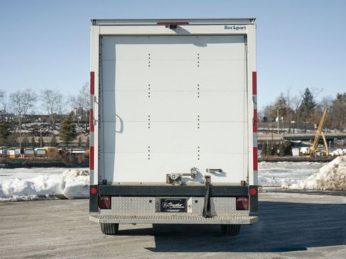 Used 2019 Ford Transit 350 156 w/ Exterior Upgrade Package image 32