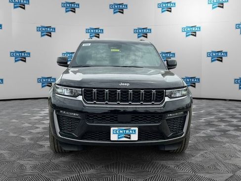 New 2026 Jeep Grand Cherokee Limited AWD/4WD image 8