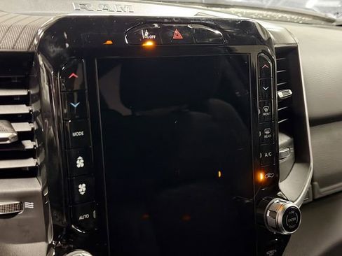 New 2026 RAM 1500 4x4 Crew Cab image 13