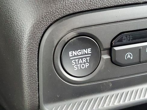 New 2026 Ford Bronco Sport Outer Banks w/ Outer Banks Tech Package+ AWD/4WD image 17