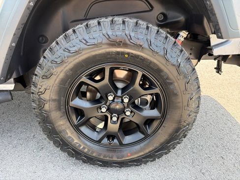 Used 2019 Jeep Wrangler Unlimited Sport S AWD/4WD image 12