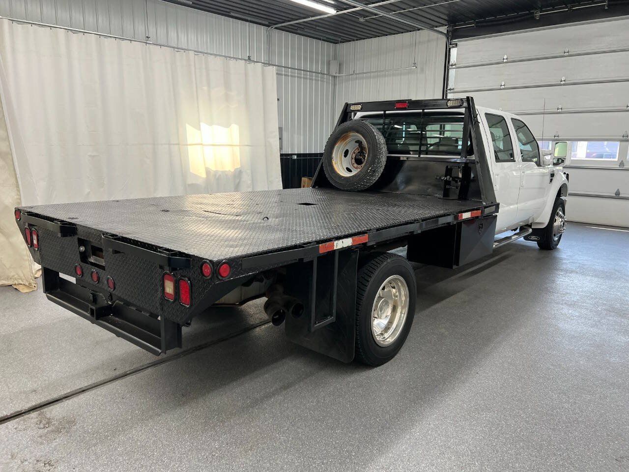 Used 2008 Ford F550 4x4 Crew Cab Super Duty image 4