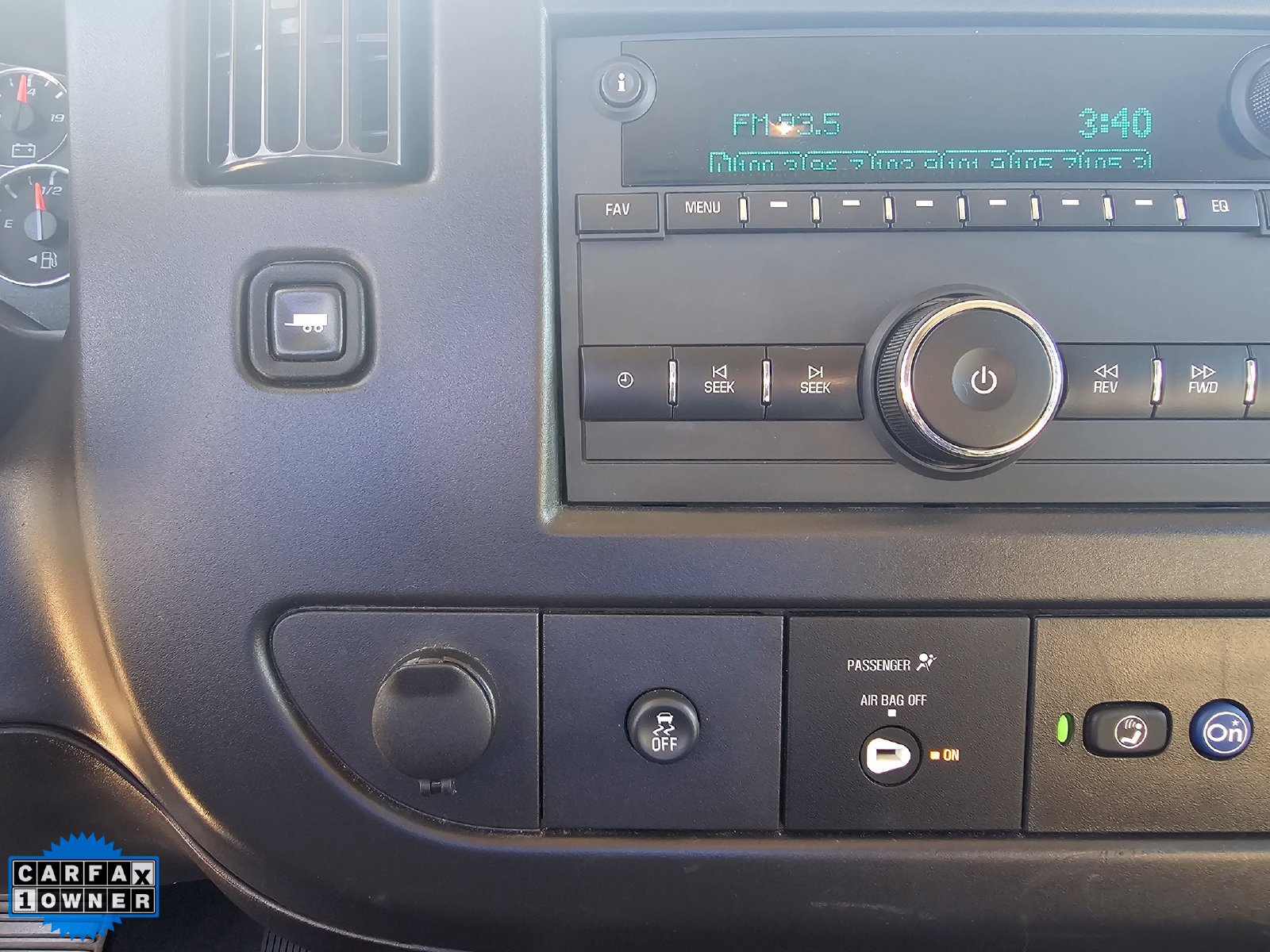 Used 2025 Chevrolet Express 3500 LT w/ LT Preferred Equipment Group RWD image 19