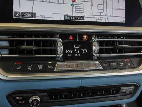 Used 2021 BMW M4 Coupe image 22