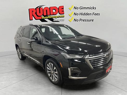 Used 2023 Chevrolet Traverse Premier AWD/4WD image 7