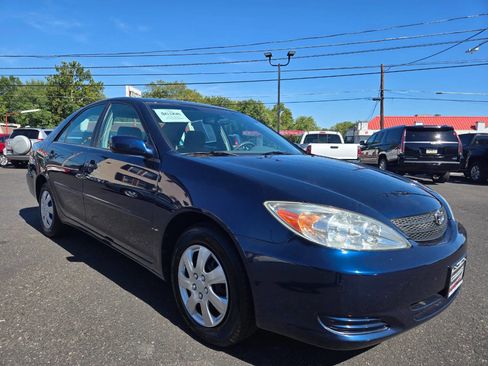 Used 2002 Toyota Camry LE image 4