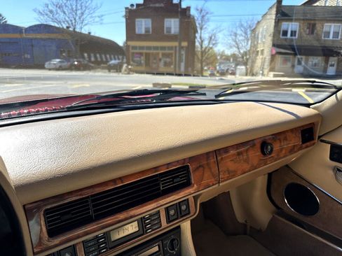 Used 1992 Jaguar XJS V12 Coupe image 25