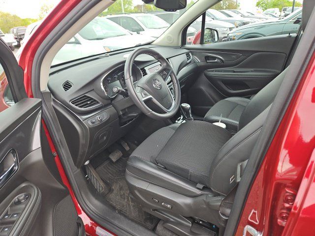 Used 2022 Buick Encore Preferred w/ Safety Package II AWD/4WD image 15