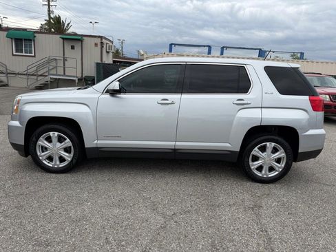 Used 2017 GMC Terrain SLE FWD image 9