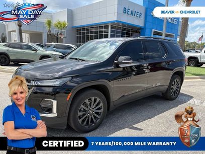 Used 2023 Chevrolet Traverse RS