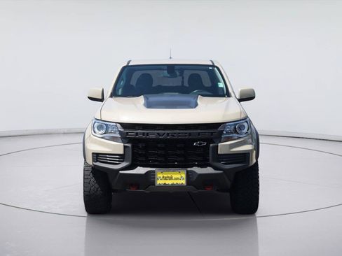 Used 2022 Chevrolet Colorado ZR2 w/ ZR2 Dusk Special Edition AWD/4WD image 3