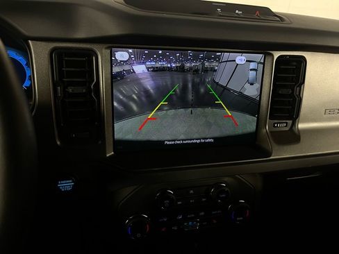 Used 2025 Ford Bronco Big Bend image 16