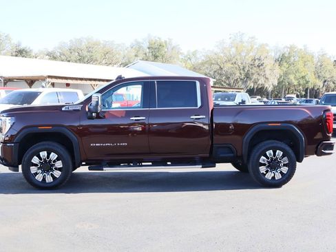 Certified 2024 GMC Sierra 2500 Denali w/ Denali Reserve Package image 5