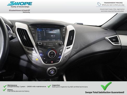Used 2017 Hyundai Veloster Value Edition FWD image 18