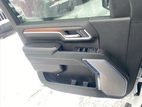 Used 2024 GMC Sierra 2500 Denali w/ Denali Reserve Package image 19