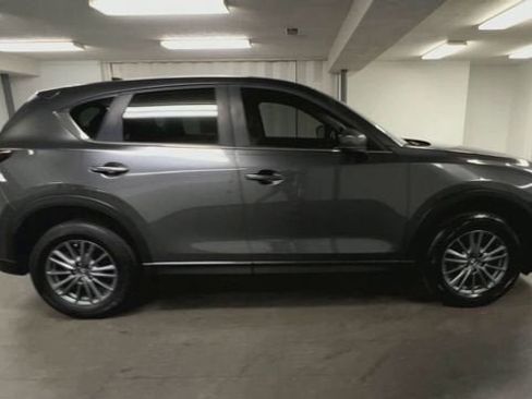Used 2017 MAZDA CX-5 Touring w/ Preferred Equipment Package image 9
