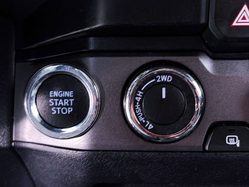 Used 2021 Toyota Tacoma TRD Off-Road AWD/4WD image 21