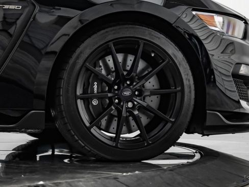 Used 2015 Ford Mustang Shelby GT350 RWD image 86
