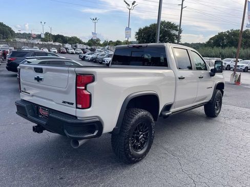 Certified 2026 Chevrolet Silverado 2500 ZR2 w/ LPO, Dark Essentials Package AWD/4WD image 3