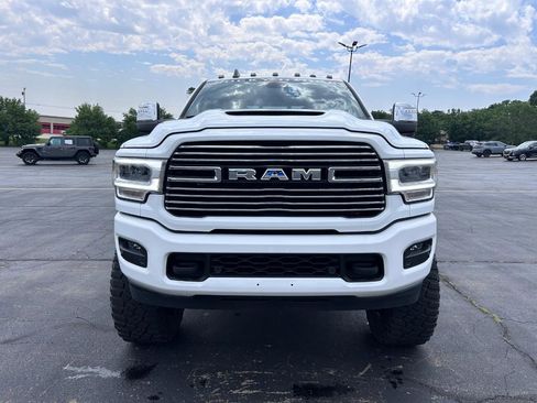 Used 2024 RAM 2500 Laramie w/ Sport Appearance Package AWD/4WD image 8