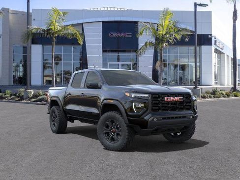 New 2025 GMC Canyon Elevation w/ Convenience Package image 1