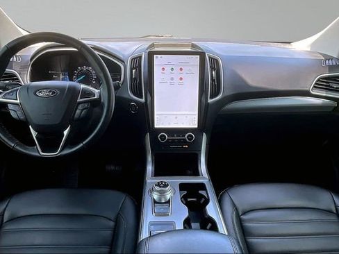 Used 2021 Ford Edge SEL w/ Convenience Package FWD image 7
