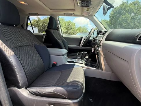 Used 2011 Toyota 4Runner SR5 AWD/4WD image 18