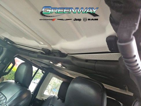 Used 2022 Jeep Wrangler Unlimited Sport AWD/4WD image 13