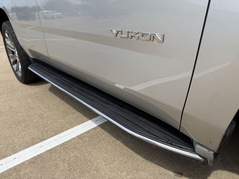 Used 2015 GMC Yukon SLT w/ Open Road Package image 10