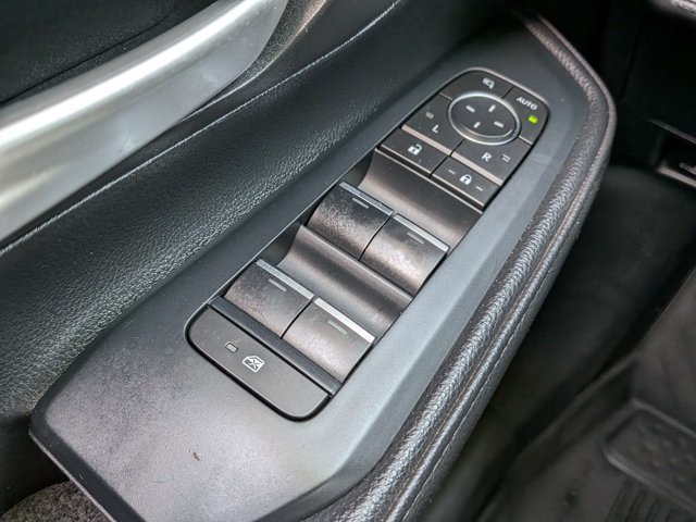 Used 2025 Toyota Grand Highlander FWD image 24