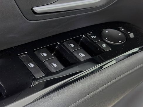Used 2025 Hyundai Santa Cruz SEL FWD image 22