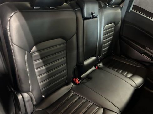 Used 2024 Ford Edge SEL w/ Convenience Package AWD/4WD image 18