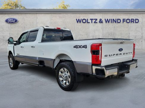 Used 2024 Ford F350 Lariat w/ Lariat Ultimate Package AWD/4WD image 4