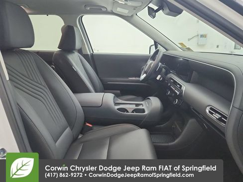 Used 2026 Hyundai Palisade SEL AWD/4WD image 32