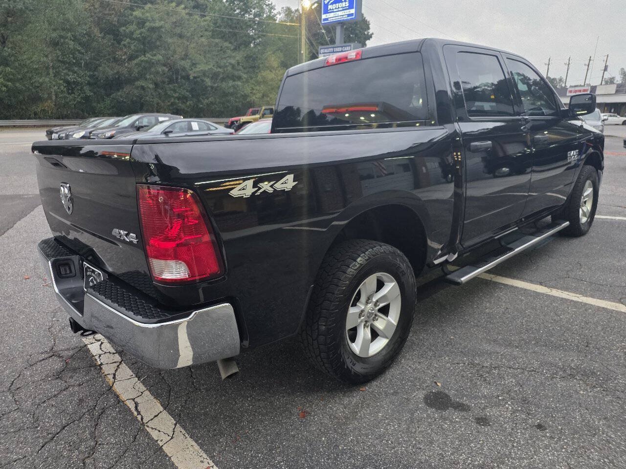 Used 2021 RAM 1500 Tradesman w/ Chrome Appearance Group AWD/4WD image 6