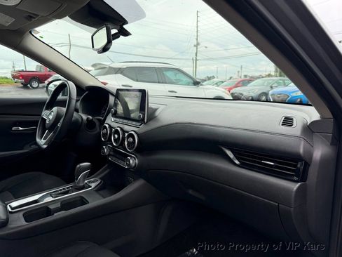 Used 2021 Nissan Sentra SV FWD image 17