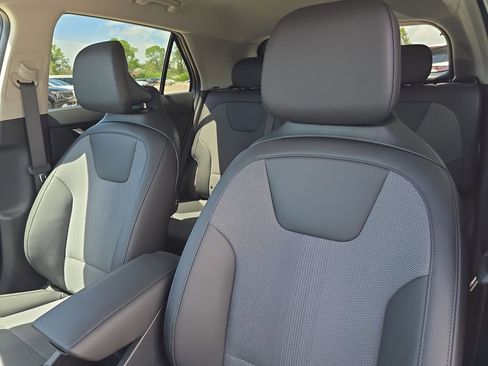 New 2026 Kia Niro EX FWD image 21