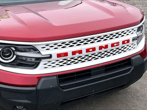 Used 2025 Ford Bronco Sport Heritage w/ Convenience Package image 29