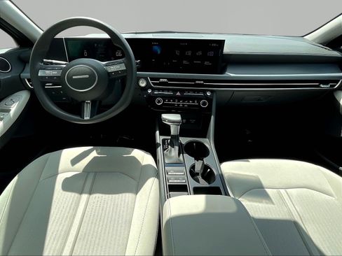 Certified 2026 Hyundai Sonata SE FWD image 7
