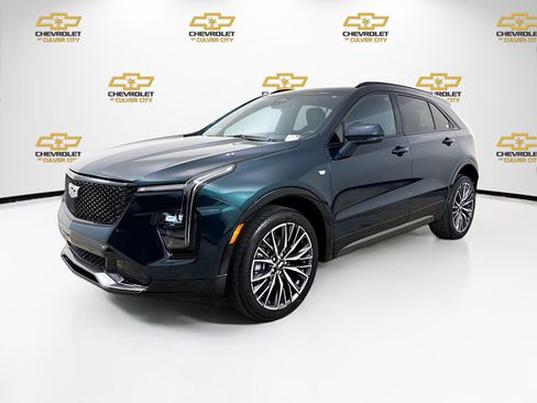 Used 2024 Cadillac XT4 Sport AWD/4WD image 3