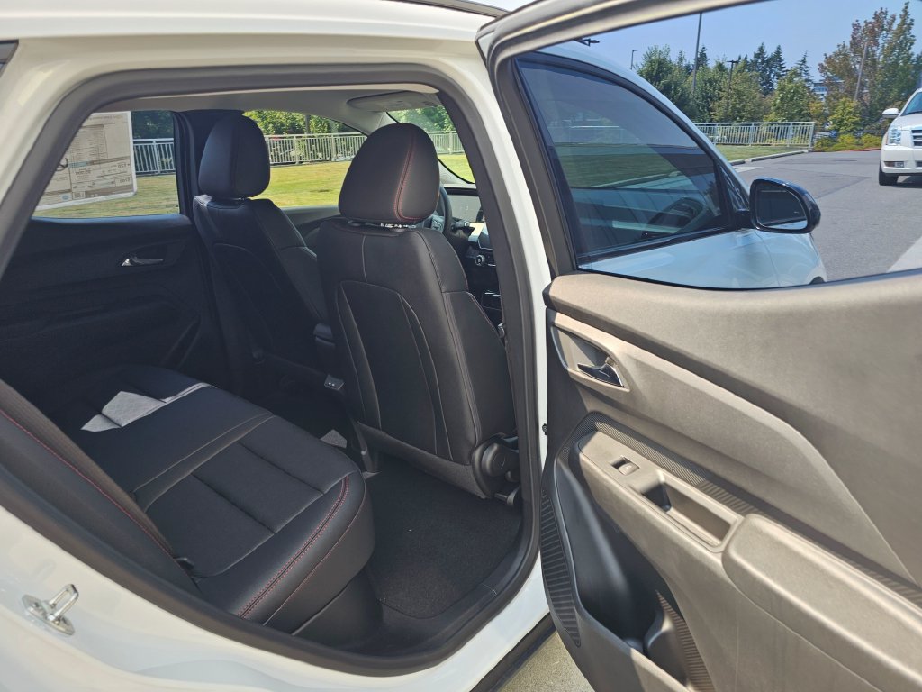 New 2027 Chevrolet Bolt RS FWD image 15