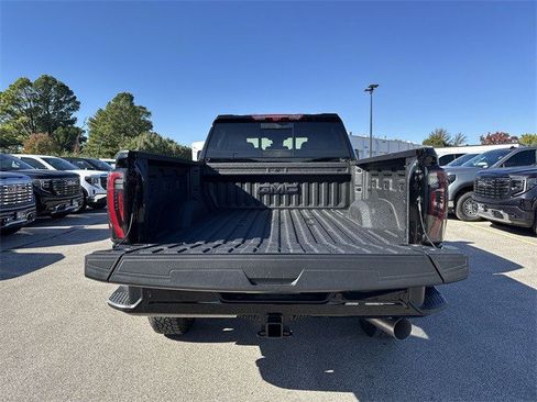 New 2026 GMC Sierra 2500 AT4 w/ AT4 Premium Plus Package image 24