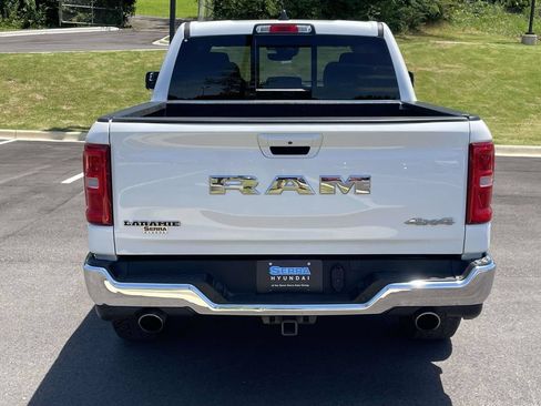 Used 2025 RAM 1500 Laramie AWD/4WD image 4
