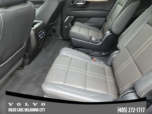 Used 2025 Chevrolet Tahoe High Country w/ Sun And Tow Package AWD/4WD image 24