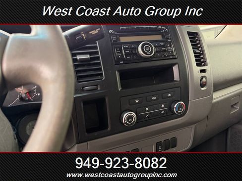 Used 2016 Nissan NV 2500 SV image 8