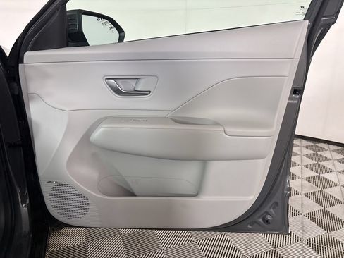 Used 2026 Hyundai Kona Limited FWD image 24