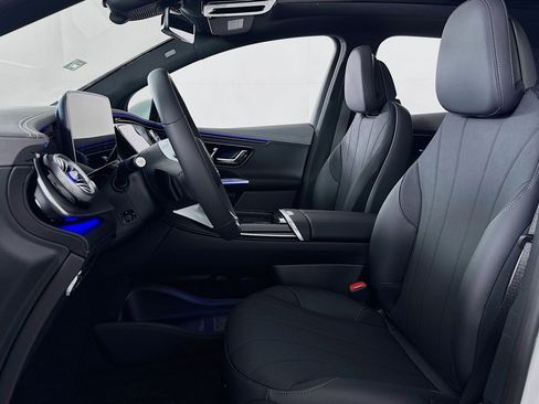 New 2026 Mercedes-Benz EQE 320 4MATIC SUV image 15