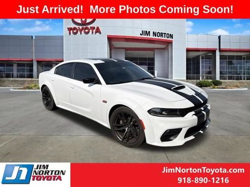 Used 2023 Dodge Charger Scat Pack RWD image 2