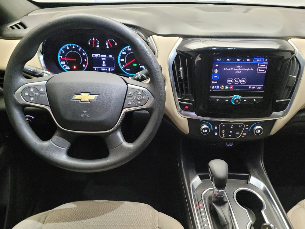 Used 2022 Chevrolet Traverse LS FWD image 22