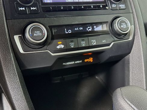 Used 2020 Honda Civic LX image 17